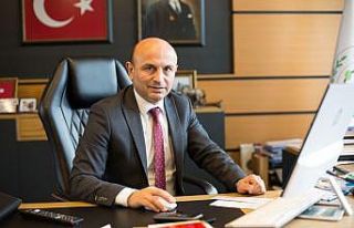 Belediye Başkanı cep telefonunu sosyal medya hesabından...