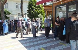 Belediyenin Ramazan pidesine yoğun ilgi