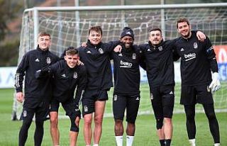 Beşiktaş kondisyon ve taktik çalıştı