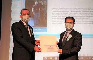 BEÜ’de “Cübbe Giyme” töreni