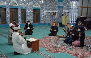 Bir ayda Ukraynalı iki kadın Müslüman oldu