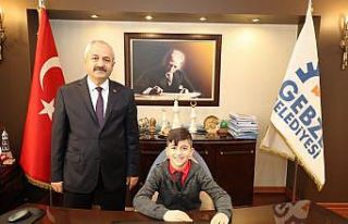 Bir günlük başkan yeni parklar için talimat verdi