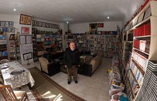 Bir kitapla başladı 55 yılda 12 bin kitaplık kütüphane...