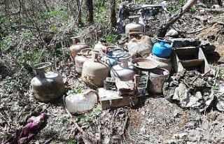 Bitlis kırsalında 12 odalı sığınak ele geçirildi