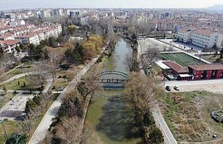 Boş kalan ünlü park sessizliğe büründü