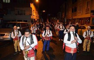 Bu da sahur bandosu ordusu: 120 kişilik bando ekibi...