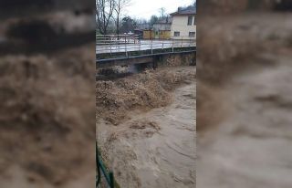 Bursa’da dereler taşma noktasına geldi