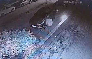 Bursa’da kameraların önünde aracı böyle aldı...