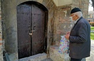 Bursa’da türbeye çirkin saldırı