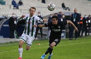 Bursaspor’da İsmail Çokçalış sakatlandı -...