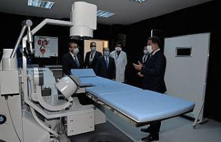 BUÜ Hastanesi’ne modern taş kırma cihazı
