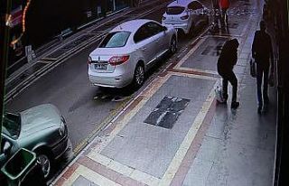 Caddeden geçen 2 kişinin yaralandığı çatışma...