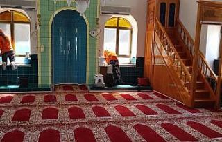 Camilerde temizlik atağı