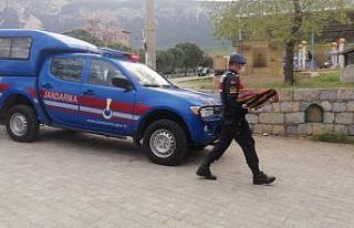 Caminin sabah çalınan kilimleri yatsı namazında...