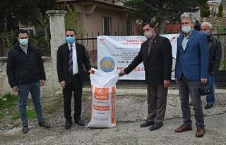 Çeltik üreticilerine 15 ton sertifikalı tohum dağıtıldı