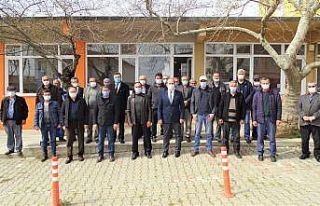 Çiftçilere yönelik eğitimler sürüyor