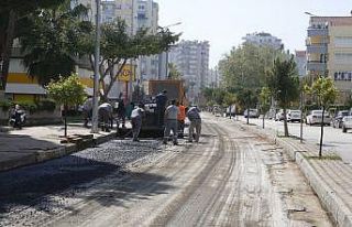 Çınarlı Caddesi’ne sıcak asfalt çalışması