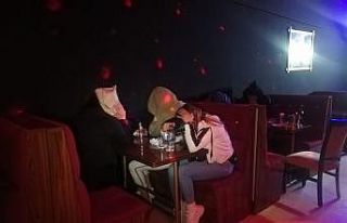 ‘Çok yüksek riskli’ İzmir’de baskın yapılan...