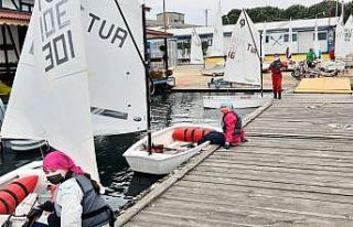 Darıca Yelken Kulübü’nde ilk madalya heyecanı