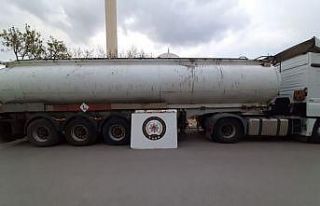 Denizli’de litrelerce kaçak akaryakıt polisin...