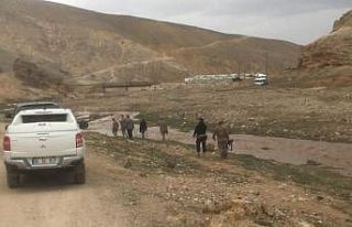 Dereye düşen 6 yaşındaki çocuğu arama çalışmaları...