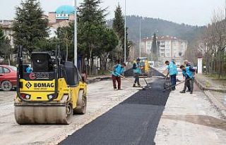 Derince’de üstyapı çalışmaları sürüyor