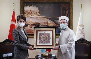 Diyanet İşleri Başkanı Erbaş, Kazakistanlı Bakan...