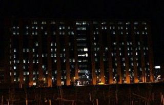 Diyarbakır’da artan kovid vakaları nedeniyle kapanan...