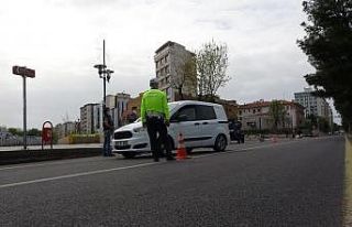 Diyarbakır’da kısıtlamada polis denetimi devam...