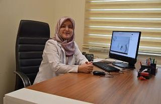 Doç. Dr. Uyar, “Maskeleri tekrar tekrar kullanmamalıyız”