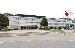 Dokuz Eylül Üniversitesi iftar sofralarına konuk...