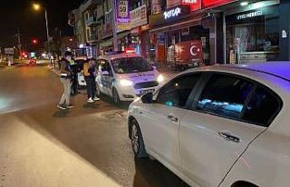 Ehliyetsiz sürücü gece kartallarından kaçamadı