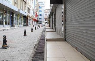 Elazığ’da cadde ve sokaklarda kısıtlama sessizliği