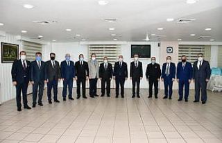 Emekliliğe ayrılan vali yardımcısına veda programı