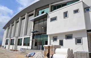 Emet’te Gençlik Merkezi yapımında sona gelindi