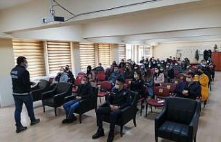 “En İyi Narkotik Polisi; Anne” projesi Hanönü’de...