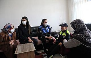 Engelli çocuğun polis üniforması hayali gerçekleştirildi