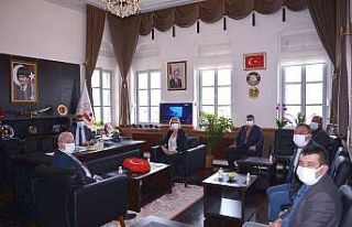 Erdek’te Muhtarlardan Kaymakam Atasoy’a ziyaret