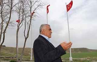 Ermeniler aynı aileden 80 kişiyi yakarak katletti