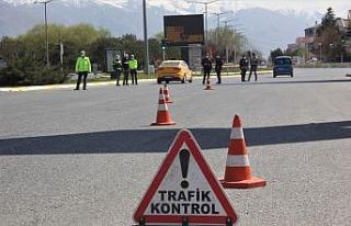 Erzincan’da hafta sonu sokağa çıkma kısıtlaması