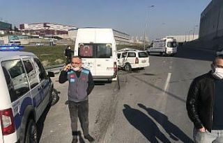 Esenyurt’ta işçi servisi ile hafif ticari araç...