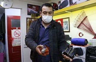 Eşinin kardeşlerinin darp edip kaynar suyla haşladığı...