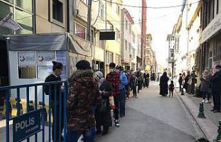 Eskişehir’de uzun göçmen kuyruğu