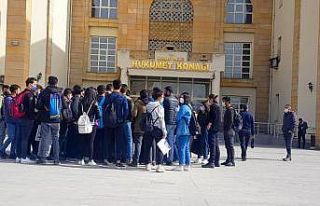 ’Etüt merkezi’ isteyen gençlere Vali Akbıyık’tan...