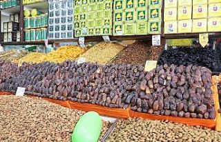 Fas’ta halk sıkı tedbirler altında Ramazan ayına...