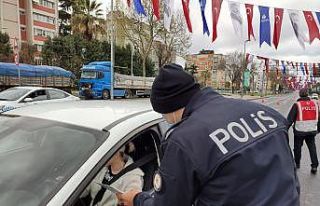 Fatih Vatan Caddesi’nde kısıtlama denetimi