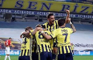 Fenerbahçe, Kadıköy’de Kasımpaşa’ya 4166...