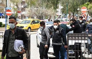 FETÖ üyelerinin yurt dışı planını polis engelledi