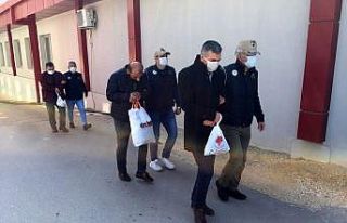 FETÖ’den gözaltına alınan 3 mali müşavir adli...