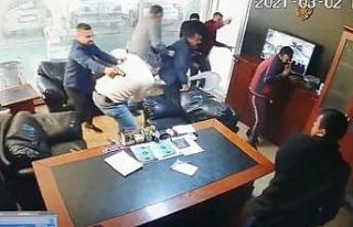 Galerideki kanlı saldırı kamerada